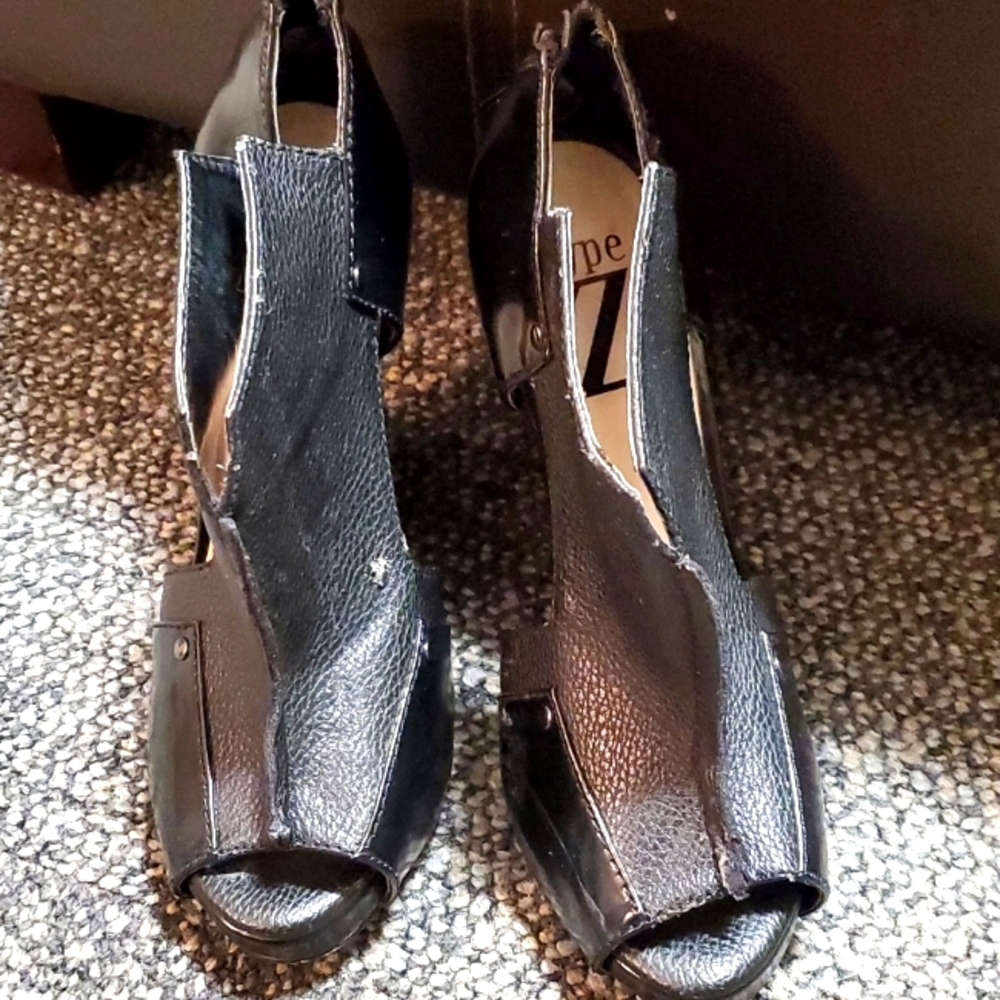 Black Type Z wedges